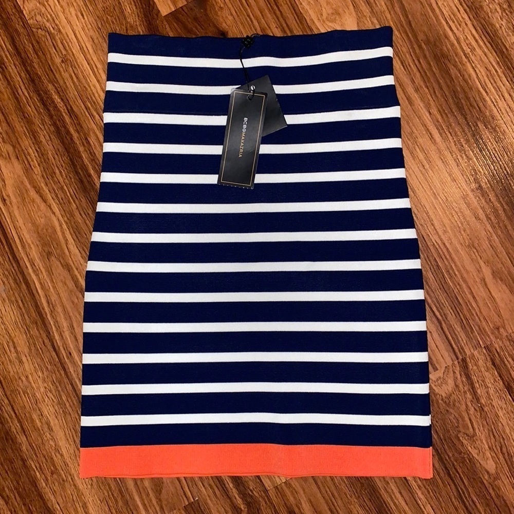 BCBGMAXAZRIA skirt NWT